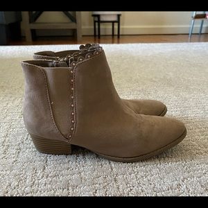 Ankle boots